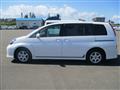 2010 Toyota Isis