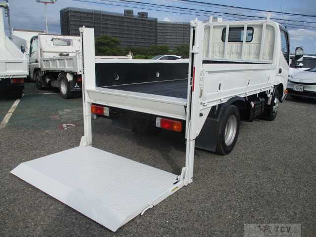2013 Toyota Dyna Truck