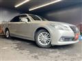 2013 Toyota Crown