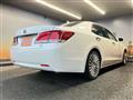 2014 Toyota Crown Majesta