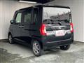 2017 Daihatsu Tanto