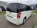 2009 Honda Step WGN