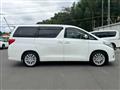 2013 Toyota Alphard G
