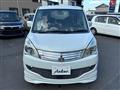2011 Mitsubishi Delica D2