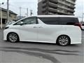2021 Toyota Alphard