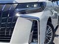 2019 Toyota Alphard Hybrid