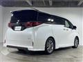 2024 Toyota Alphard Hybrid