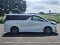 2023 Toyota Alphard Hybrid