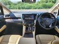 2023 Toyota Alphard Hybrid