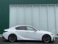 2021 Lexus IS