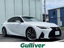2021 Lexus IS