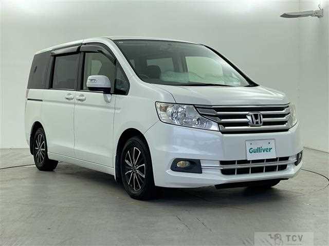 2013 Honda Step WGN