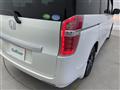 2013 Honda Step WGN