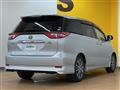 2017 Toyota Estima Hybrid