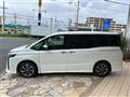 2019 Toyota Voxy