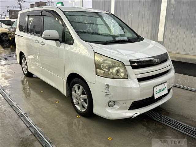 2009 Toyota Noah
