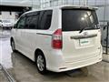 2009 Toyota Noah