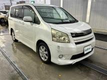 2009 Toyota Noah