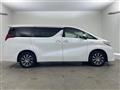 2016 Toyota Alphard Hybrid