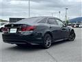2015 Toyota Crown Hybrid
