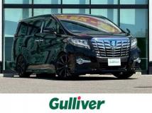 2015 Toyota Alphard Hybrid