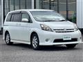 2010 Toyota Isis
