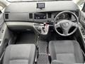 2010 Toyota Isis