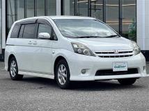 2010 Toyota Isis