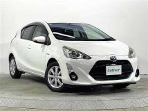 2015 Toyota AQUA