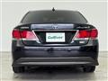 2013 Toyota Crown Hybrid