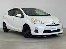 2013 Toyota AQUA