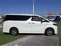 2020 Toyota Alphard Hybrid