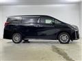 2019 Toyota Alphard Hybrid