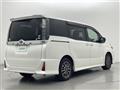 2014 Toyota Voxy