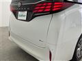 2023 Toyota Alphard Hybrid