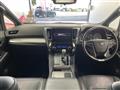 2019 Toyota Alphard Hybrid