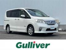 2013 Nissan Serena