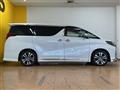 2022 Toyota Alphard