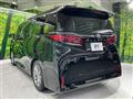 2024 Toyota Alphard Hybrid