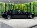 2019 Toyota Crown Hybrid