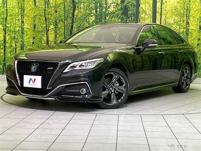 2020 Toyota Crown Hybrid