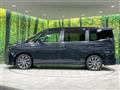 2025 Toyota Voxy