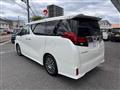 2016 Toyota Alphard G