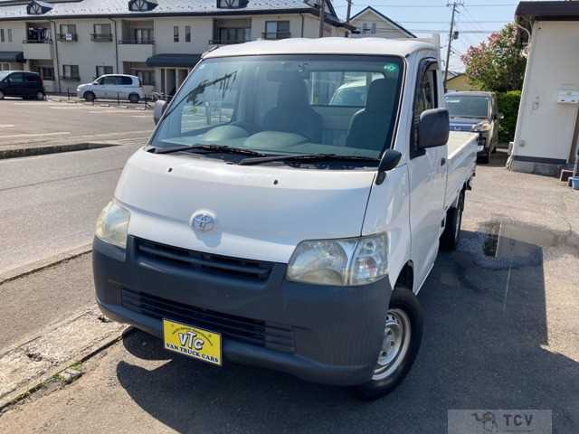 2017 Toyota Liteace Truck