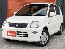 2005 Mitsubishi Minica