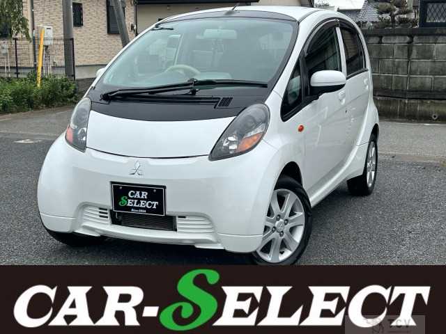 2012 Mitsubishi i