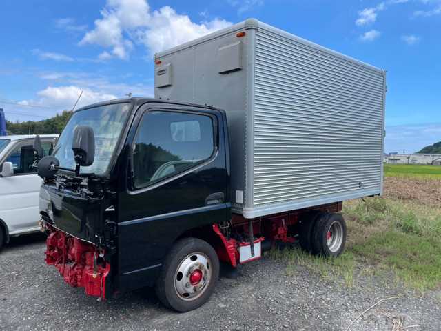2003 Mitsubishi Canter
