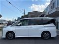 2025 Toyota Voxy
