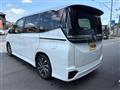2025 Toyota Voxy