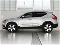 2022 Volvo XC40